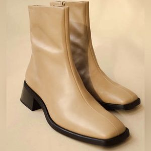 Vagabond Blanca Boot in Lark size 39